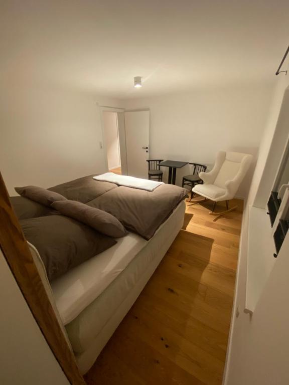 Apartment photo 8